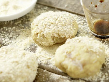 Japanische Seelachsfrikadellen Zubereitung Schritt 7 Japanische Seelachsfrikadellen Zubereitung Schritt 7