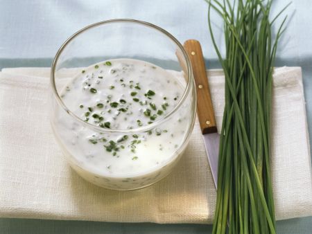 Joghurt-Schnittlauch-Dressing