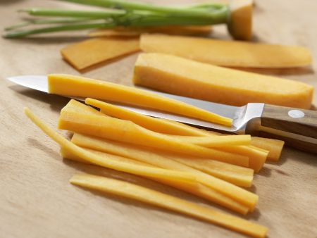 Käseigel mit Möhrenstiften Zubereitung Schritt 4 Käseigel mit Möhrenstiften Zubereitung Schritt 4