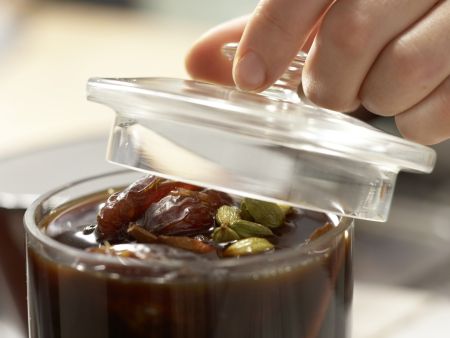 Kaffee-Datteln Zubereitung Schritt 5 Kaffee-Datteln Zubereitung Schritt 5