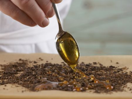 Kaki-Türmchen mit Espressocreme Zubereitung Schritt 8 Kaki-Türmchen mit Espressocreme Zubereitung Schritt 8