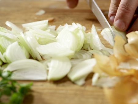 Kalbsrahmgulasch – smarter Zubereitung Schritt 1 Kalbsrahmgulasch – smarter Zubereitung Schritt 1