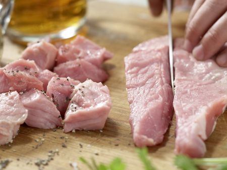 Kalbsrahmgulasch – smarter Zubereitung Schritt 3 Kalbsrahmgulasch – smarter Zubereitung Schritt 3