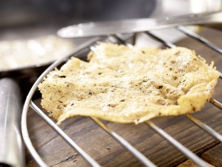 Kalbstatar mit Seeteufelbäckchen Zubereitung Schritt 3 Kalbstatar mit Seeteufelbäckchen Zubereitung Schritt 3