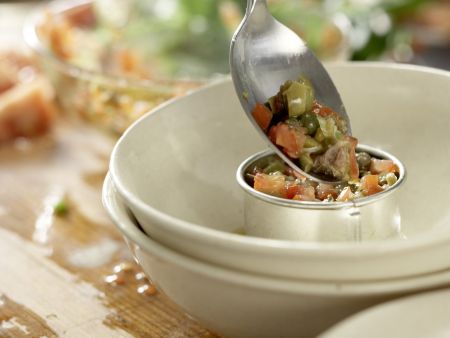Kalte Basilikum-Dickmilch-Suppe Zubereitung Schritt 4 Kalte Basilikum-Dickmilch-Suppe Zubereitung Schritt 4