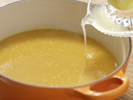 Kalte Süßkartoffelsuppe mit Tomaten Zubereitung Schritt 6 Kalte Süßkartoffelsuppe mit Tomaten Zubereitung Schritt 6