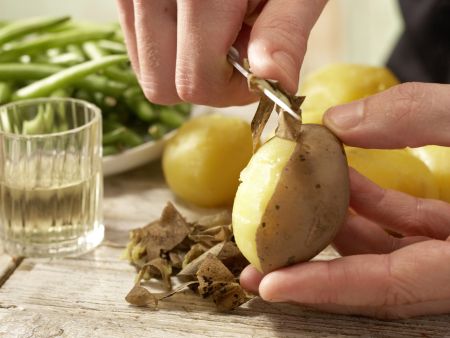Kartoffel-Bohnen-Salat Zubereitung Schritt 1 Kartoffel-Bohnen-Salat Zubereitung Schritt 1