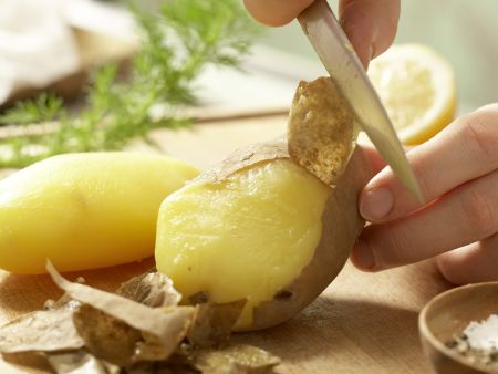 Kartoffel-Crostini Zubereitung Schritt 1 Kartoffel-Crostini Zubereitung Schritt 1