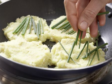 Kartoffel-Kohlrabi-Puffer Zubereitung Schritt 9 Kartoffel-Kohlrabi-Puffer Zubereitung Schritt 9