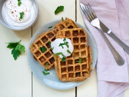 Kartoffel-Kräuter-Waffeln