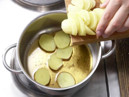 Kartoffel-Radieschen-Salat Zubereitung Schritt 3 Kartoffel-Radieschen-Salat Zubereitung Schritt 3