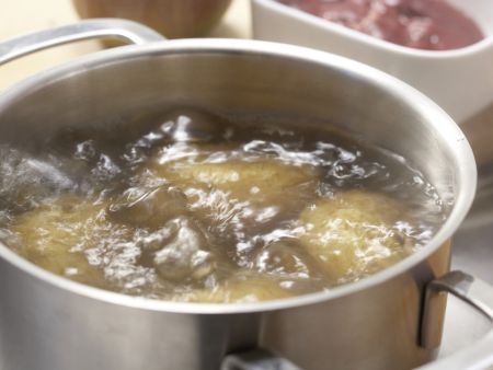 Kartoffelbrei mit Hähnchenleber Zubereitung Schritt 1 Kartoffelbrei mit Hähnchenleber Zubereitung Schritt 1