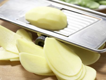 Kartoffelpfanne mit Schinken Zubereitung Schritt 1 Kartoffelpfanne mit Schinken Zubereitung Schritt 1