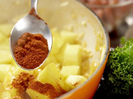 Kartoffelsuppe mit Grünkohl Zubereitung Schritt 4 Kartoffelsuppe mit Grünkohl Zubereitung Schritt 4