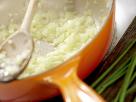 Kastanien-Kartoffel-Suppe Zubereitung Schritt 4 Kastanien-Kartoffel-Suppe Zubereitung Schritt 4