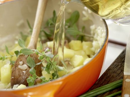 Kastanien-Kartoffel-Suppe Zubereitung Schritt 6 Kastanien-Kartoffel-Suppe Zubereitung Schritt 6
