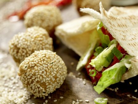 Kichererbsenbällchen im Pita-Brot Zubereitung Schritt 12 Kichererbsenbällchen im Pita-Brot Zubereitung Schritt 12