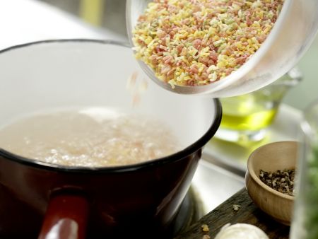 Kinder-Minestrone Zubereitung Schritt 1 Kinder-Minestrone Zubereitung Schritt 1