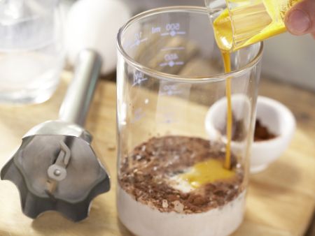 Kinder-Vanille-Latte Zubereitung Schritt 2 Kinder-Vanille-Latte Zubereitung Schritt 2