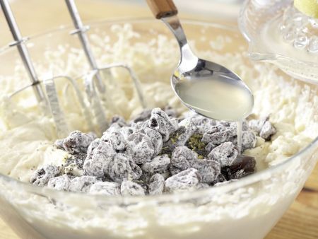 Kirsch-Käsekuchen Zubereitung Schritt 6 Kirsch-Käsekuchen Zubereitung Schritt 6