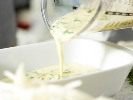 Klare Spargelsuppe – smarter Zubereitung Schritt 4 Klare Spargelsuppe – smarter Zubereitung Schritt 4