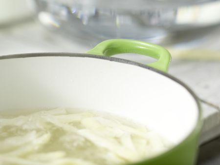 Klare Spargelsuppe – smarter Zubereitung Schritt 8 Klare Spargelsuppe – smarter Zubereitung Schritt 8