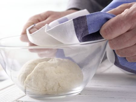 Kleine Osterkränze Zubereitung Schritt 4 Kleine Osterkränze Zubereitung Schritt 4