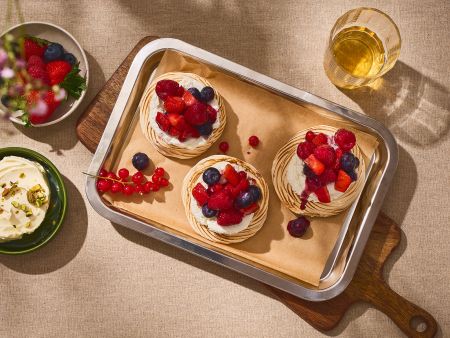Kleine Pavlova mit Mascarpone-Limetten-Creme Rezept