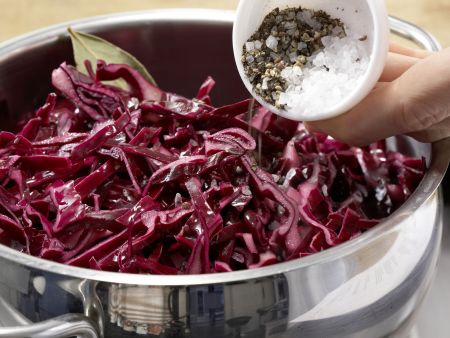 Knusprig gebratene Gans Zubereitung Schritt 10 Knusprig gebratene Gans Zubereitung Schritt 10
