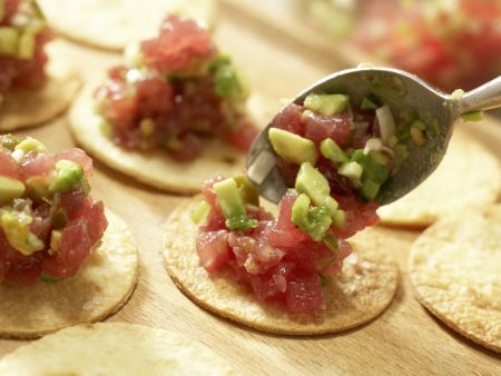 Knusprige Tortilla-Happen Zubereitung Schritt 10 Knusprige Tortilla-Happen Zubereitung Schritt 10