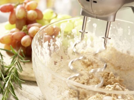 Knuspriger Zwiebelkuchen Zubereitung Schritt 2 Knuspriger Zwiebelkuchen Zubereitung Schritt 2