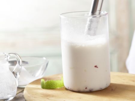Kokos-Bananen-Smoothie Zubereitung Schritt 4 Kokos-Bananen-Smoothie Zubereitung Schritt 4