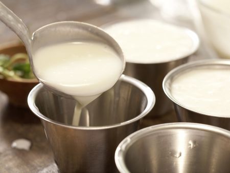 Kokos-Kefir-Creme Zubereitung Schritt 6 Kokos-Kefir-Creme Zubereitung Schritt 6