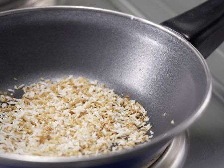 Kokos-Kefir-Quark Zubereitung Schritt 1 Kokos-Kefir-Quark Zubereitung Schritt 1