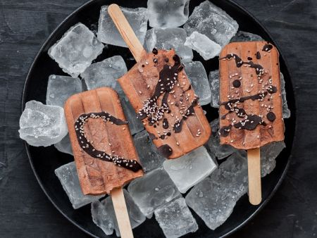 Kokos-Schoko-Eis mit Chiasamen