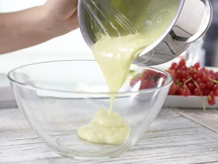 Kokosmakronentorte Zubereitung Schritt 8 Kokosmakronentorte Zubereitung Schritt 8