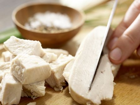 Kräftige Geflügel-Gemüse-Brühe Zubereitung Schritt 7 Kräftige Geflügel-Gemüse-Brühe Zubereitung Schritt 7