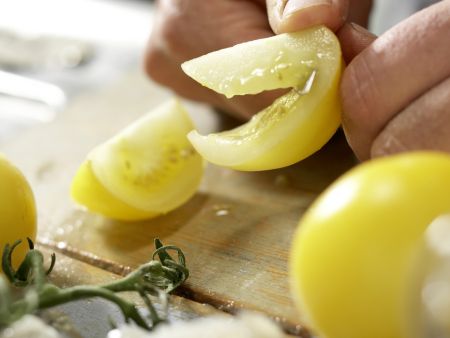 Kräuternudelfetzen mit Garnelen Zubereitung Schritt 8 Kräuternudelfetzen mit Garnelen Zubereitung Schritt 8
