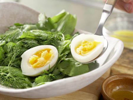 Kräutersalat mit Ei Zubereitung Schritt 6 Kräutersalat mit Ei Zubereitung Schritt 6