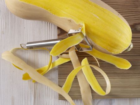 Kürbis-Ingwer-Suppe Zubereitung Schritt 1 Kürbis-Ingwer-Suppe Zubereitung Schritt 1