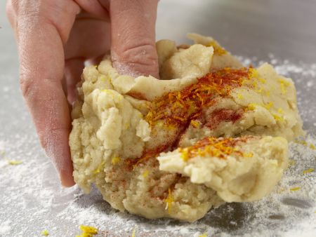 Kürbis-, Safran- und Hagebuttenplätzchen Zubereitung Schritt 9 Kürbis-, Safran- und Hagebuttenplätzchen Zubereitung Schritt 9