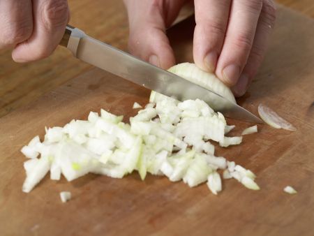 Kürbiskernnocken mit Zucchinisauce Zubereitung Schritt 5 Kürbiskernnocken mit Zucchinisauce Zubereitung Schritt 5
