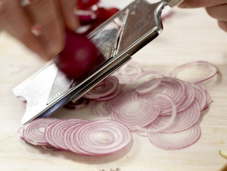 Lachs auf buntem Bohnensalat Zubereitung Schritt 4 Lachs auf buntem Bohnensalat Zubereitung Schritt 4