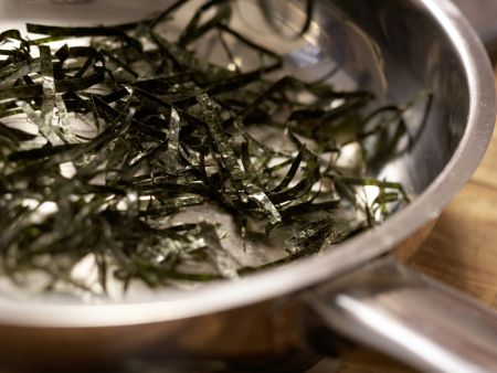 Lachs im Rettichnest Zubereitung Schritt 10 Lachs im Rettichnest Zubereitung Schritt 10