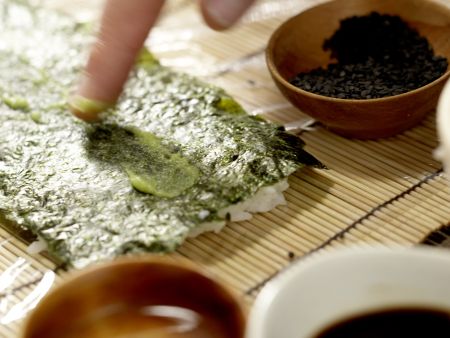 Lachs-Sushi Zubereitung Schritt 7 Lachs-Sushi Zubereitung Schritt 7