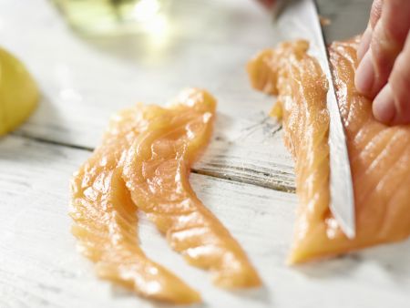 Lachsfilet auf Tomatengemüse Zubereitung Schritt 4 Lachsfilet auf Tomatengemüse Zubereitung Schritt 4