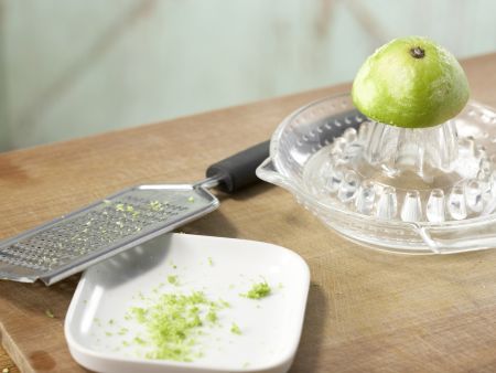 Lachstatar auf Kressebrot Zubereitung Schritt 2 Lachstatar auf Kressebrot Zubereitung Schritt 2