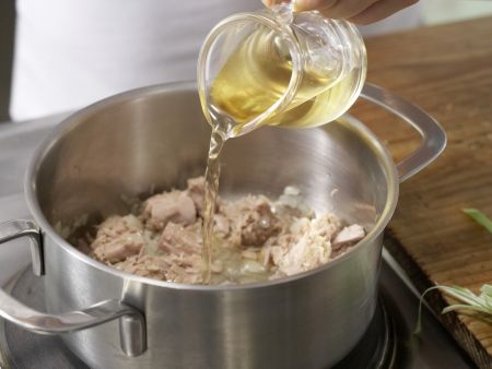 Lauch-Spaghetti mit Thunfischsauce Zubereitung Schritt 5 Lauch-Spaghetti mit Thunfischsauce Zubereitung Schritt 5