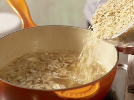 Lauwarme Reisfrikadellen Zubereitung Schritt 2 Lauwarme Reisfrikadellen Zubereitung Schritt 2