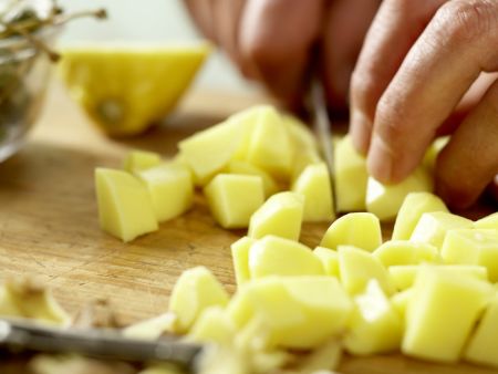 Lauwarmer Meeresfrüchtesalat Zubereitung Schritt 1 Lauwarmer Meeresfrüchtesalat Zubereitung Schritt 1
